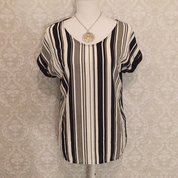 Espresso Tops - Espresso Woman’s Striped Short Sleeve Blouse